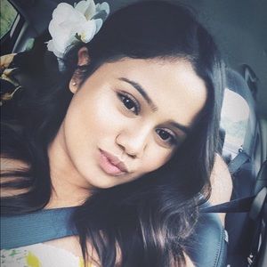 Meet your Posher, Anissa